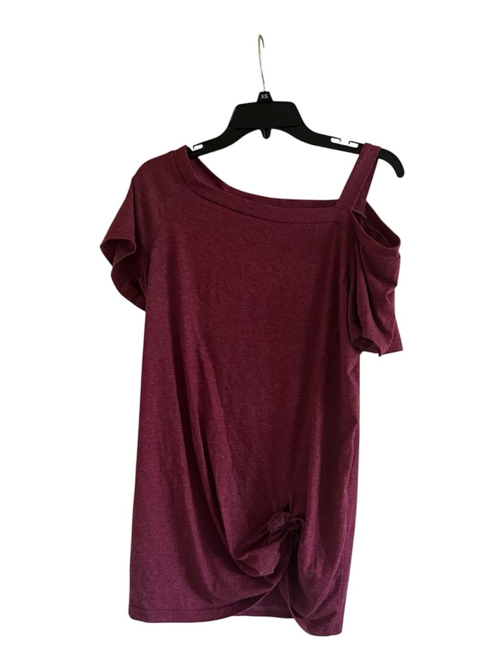 Zilin Cold Shoulder Twist Hem Size Medium Purple Short Sleeve Top